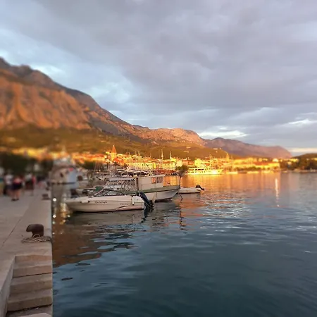 Petar Lägenhet Makarska