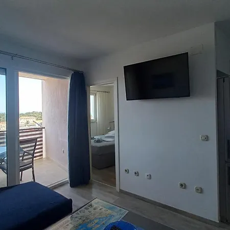 Petar Apartmán *